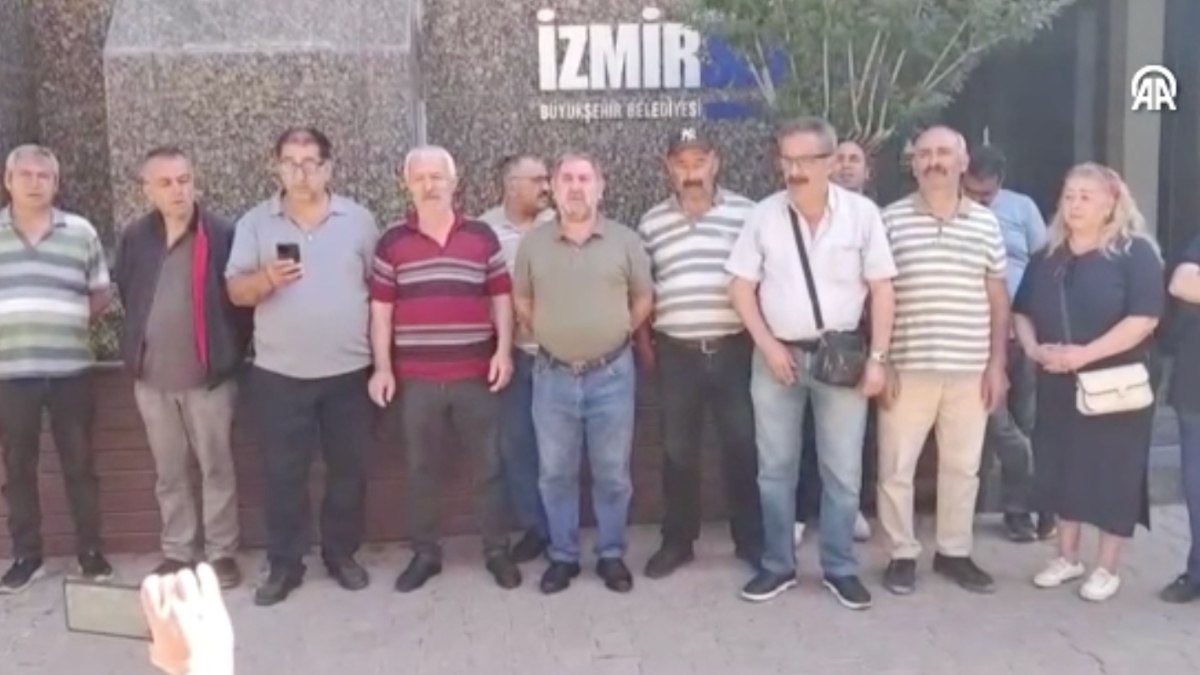 İzmir’de belediye işçileri tazminatlarını almak için eylemde