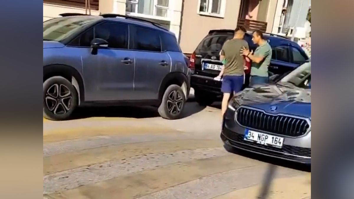 Eskişehir’de trafikte tepki çeken tartışma: Kucağında bebeği olan adamın üzerine yürüdü