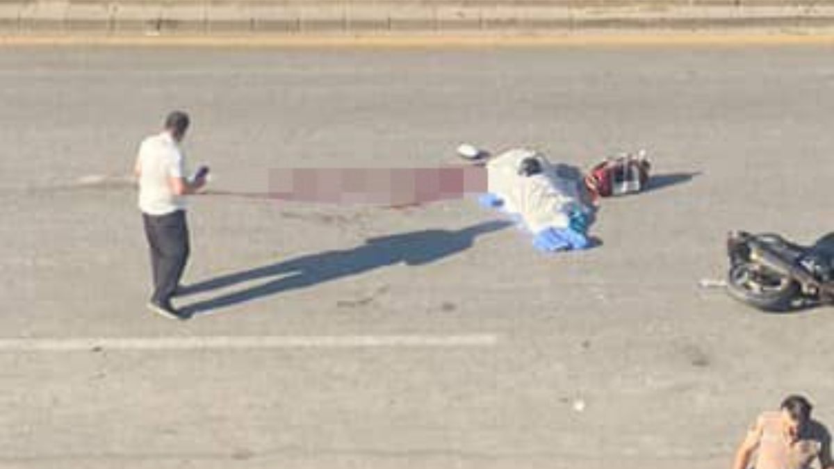 Ankara’da otomobillerin arasına sıkışan motosikletin sürücüsü öldü